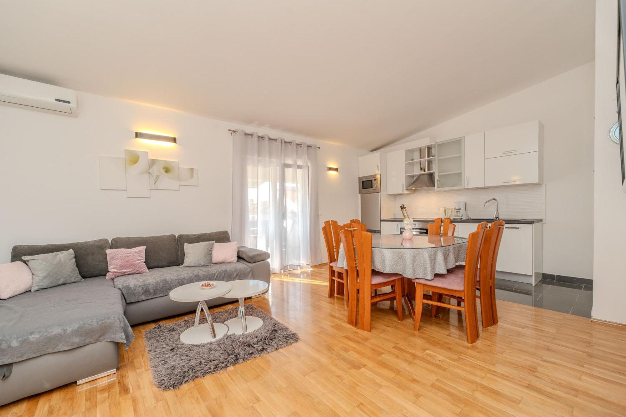 Apartments Dalmatia (Adults Only) ปริฟลากา ภายนอก รูปภาพ