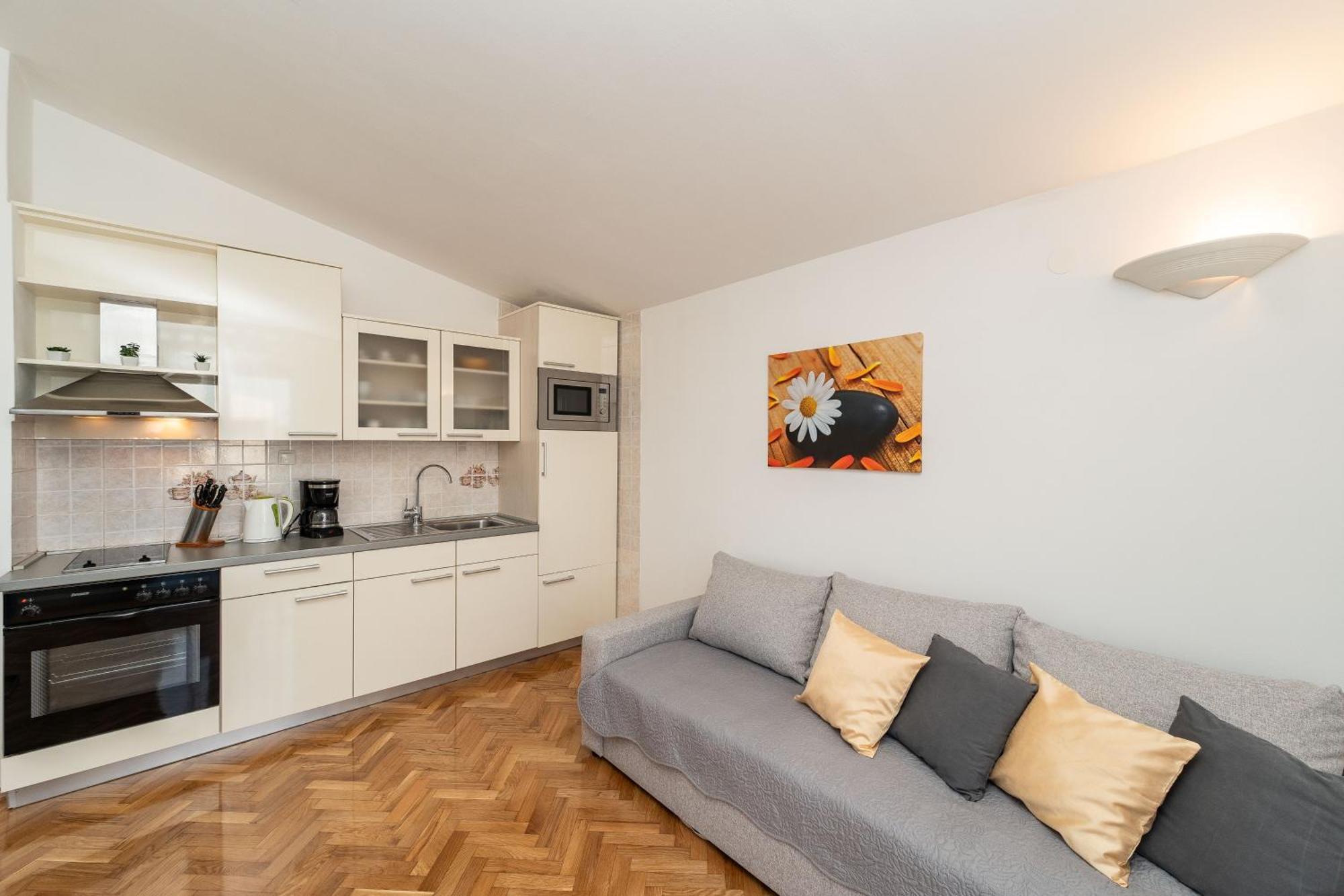 Apartments Dalmatia (Adults Only) ปริฟลากา ภายนอก รูปภาพ