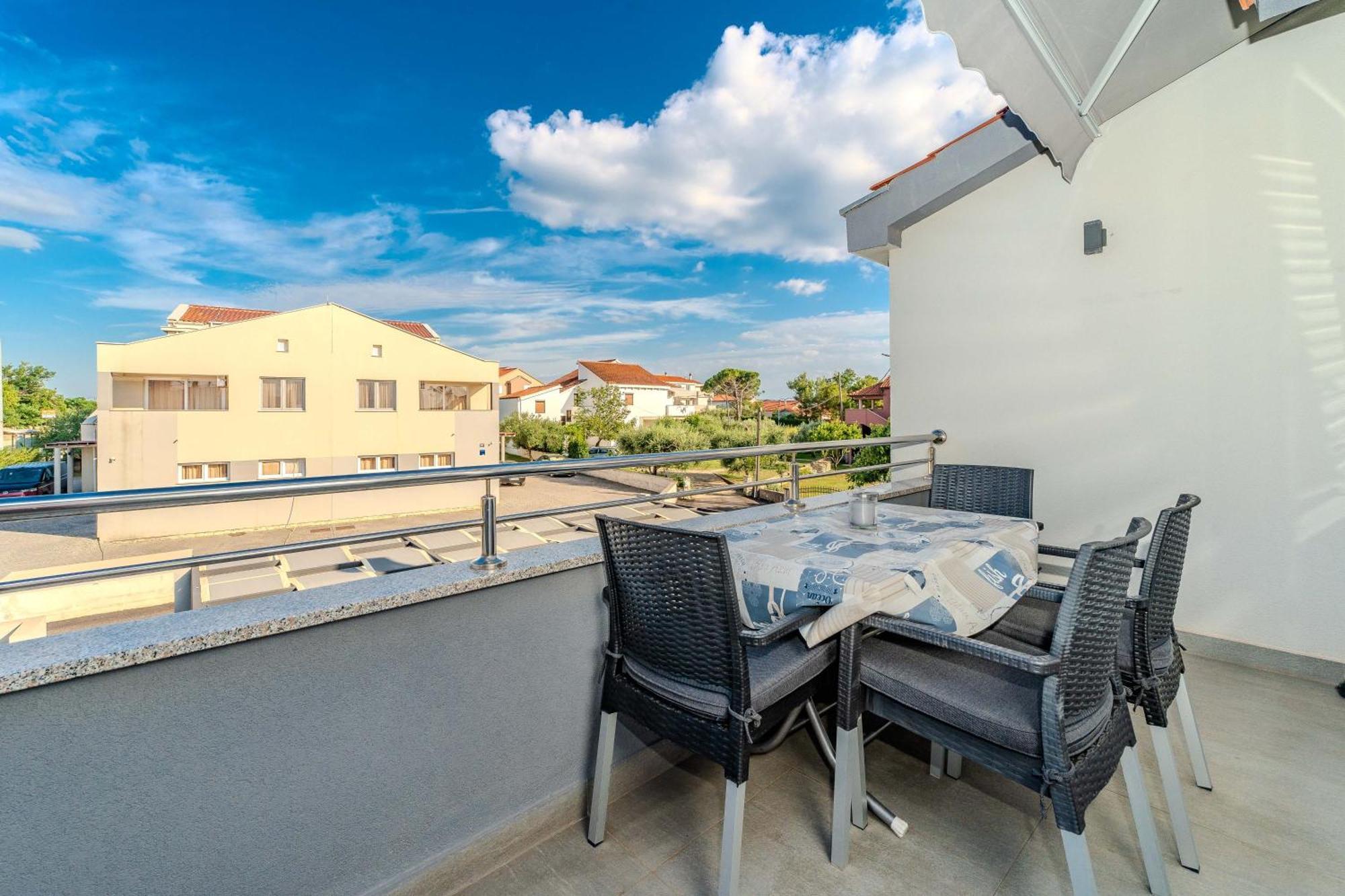 Apartments Dalmatia (Adults Only) ปริฟลากา ภายนอก รูปภาพ