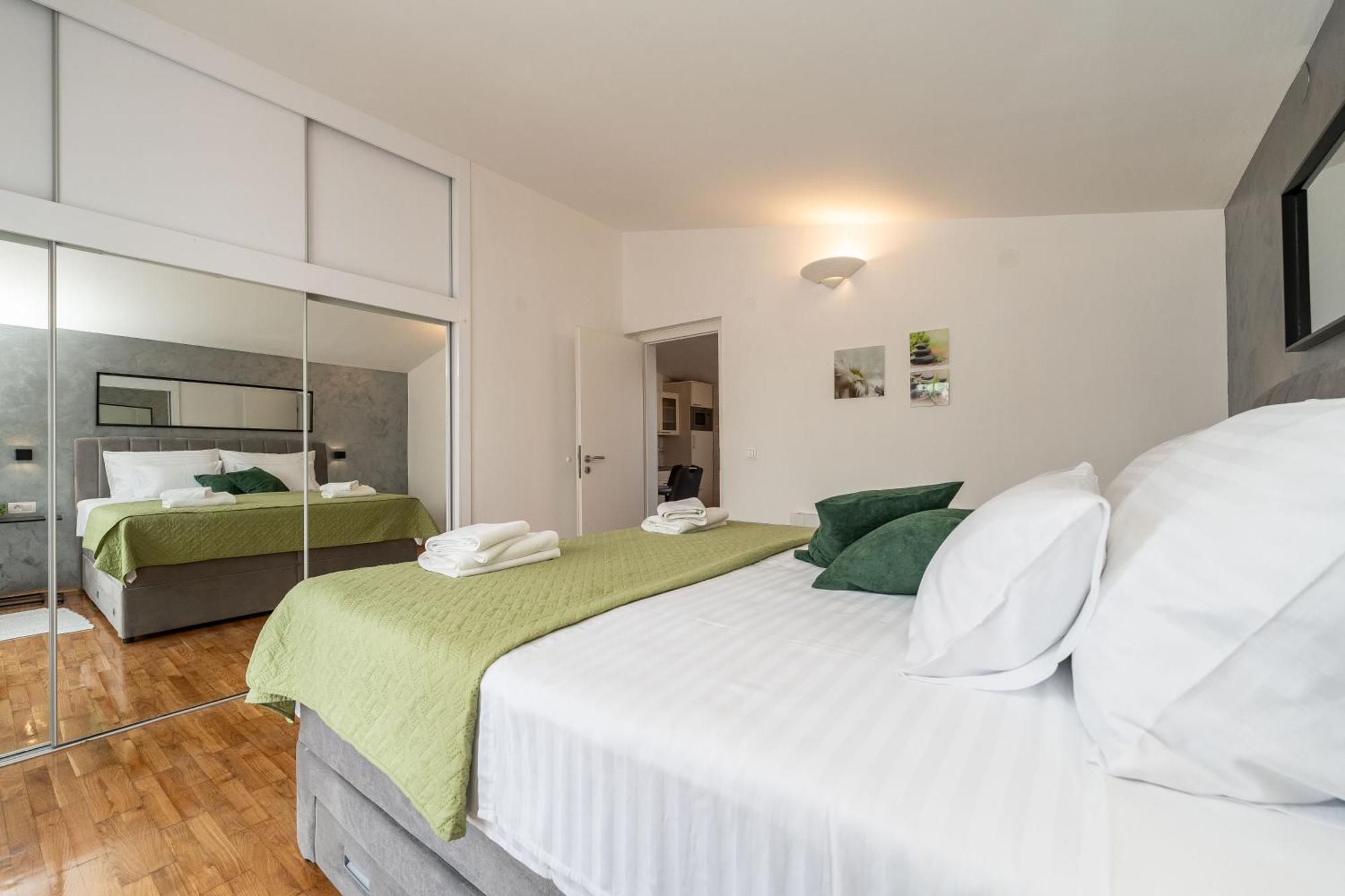 Apartments Dalmatia (Adults Only) ปริฟลากา ภายนอก รูปภาพ
