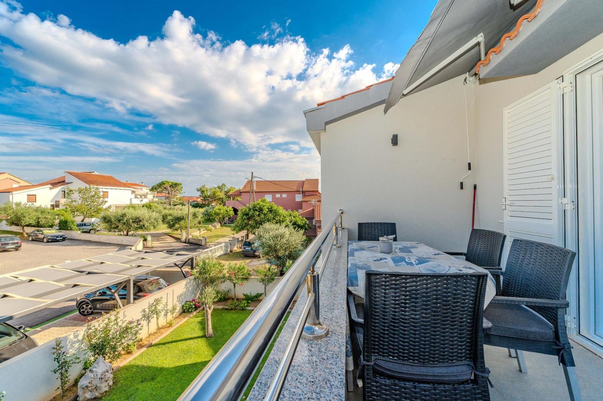 Apartments Dalmatia (Adults Only) ปริฟลากา ภายนอก รูปภาพ