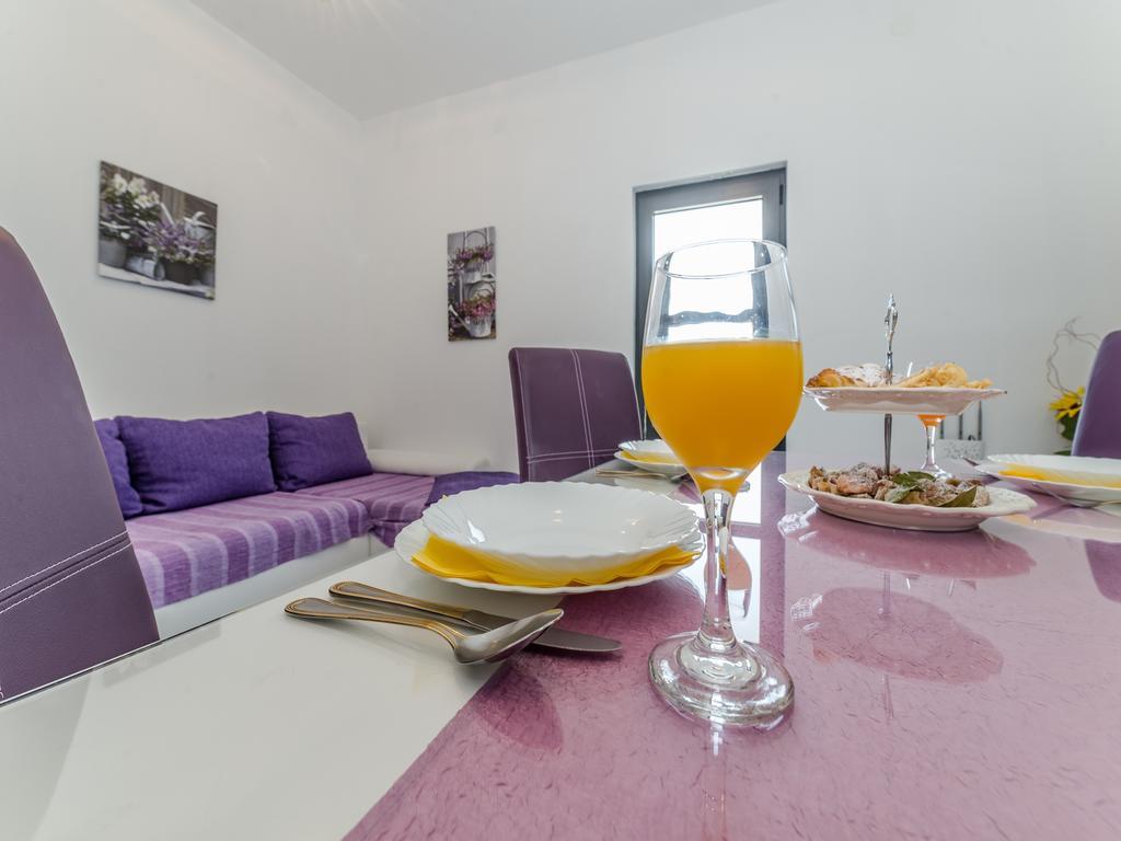 Apartments Dalmatia (Adults Only) ปริฟลากา ภายนอก รูปภาพ