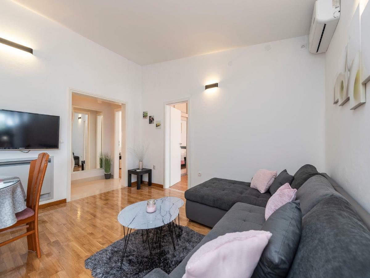 Apartments Dalmatia (Adults Only) ปริฟลากา ภายนอก รูปภาพ